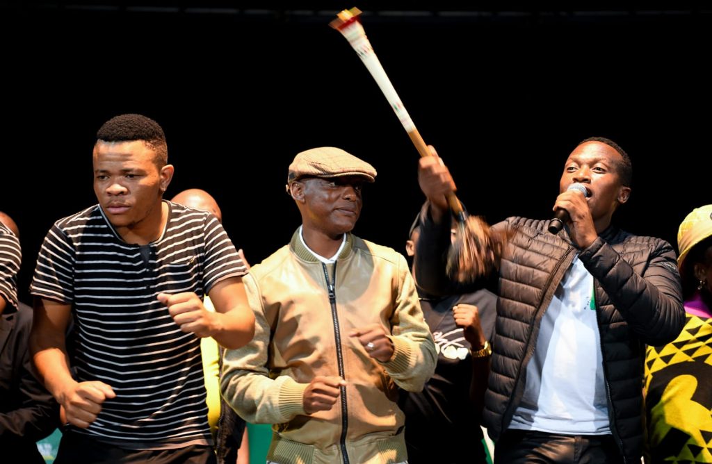 The KZN Department of Sport, Arts and Culture led by MEC, Dr Ntuthuko Mahlaba, brought Newcastle to a standstill over the Easter weekend with the hosting of the annual Multi Genre Music Festival, previously known as KwaZulu-Natal Cultural and Heritage Experience.